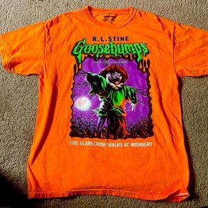 Orange Goosebumps T-shirt never worn